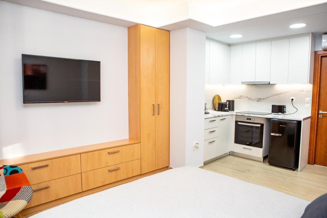 אתונה Studio Apartment With All Amenities In Kolonaki מראה חיצוני תמונה
